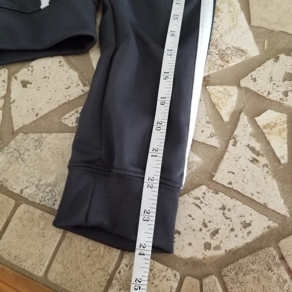 Nike jacket - Picture 8 of 12